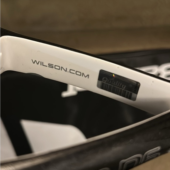 Wilson tennis racquet in babolet bag - Picture 3 of 3